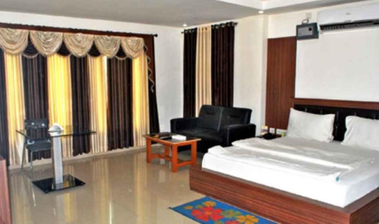 Hotel KDM Palace Begusarai Exterior foto
